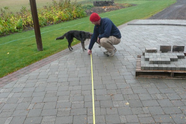 Measure to the inner half of the three point line